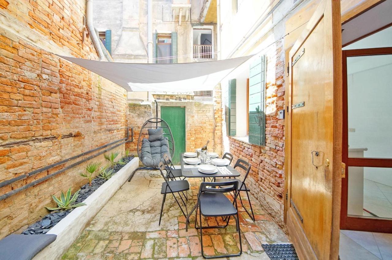 Gondola View Apartment Βενετία Εξωτερικό φωτογραφία