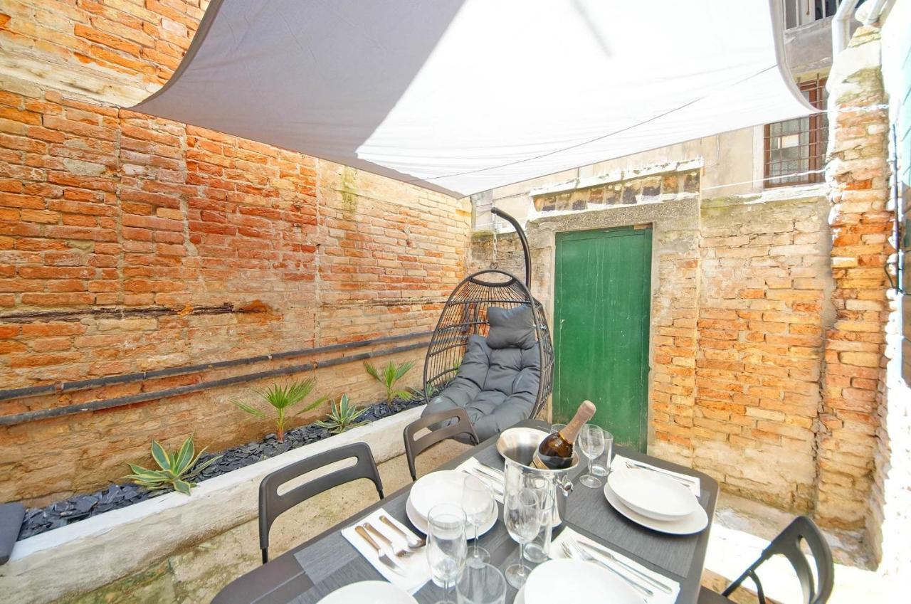 Gondola View Apartment Βενετία Εξωτερικό φωτογραφία