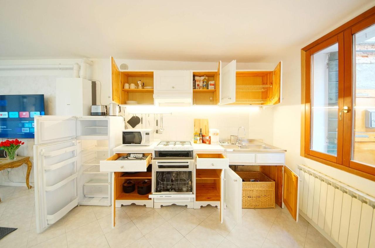 Gondola View Apartment Βενετία Εξωτερικό φωτογραφία